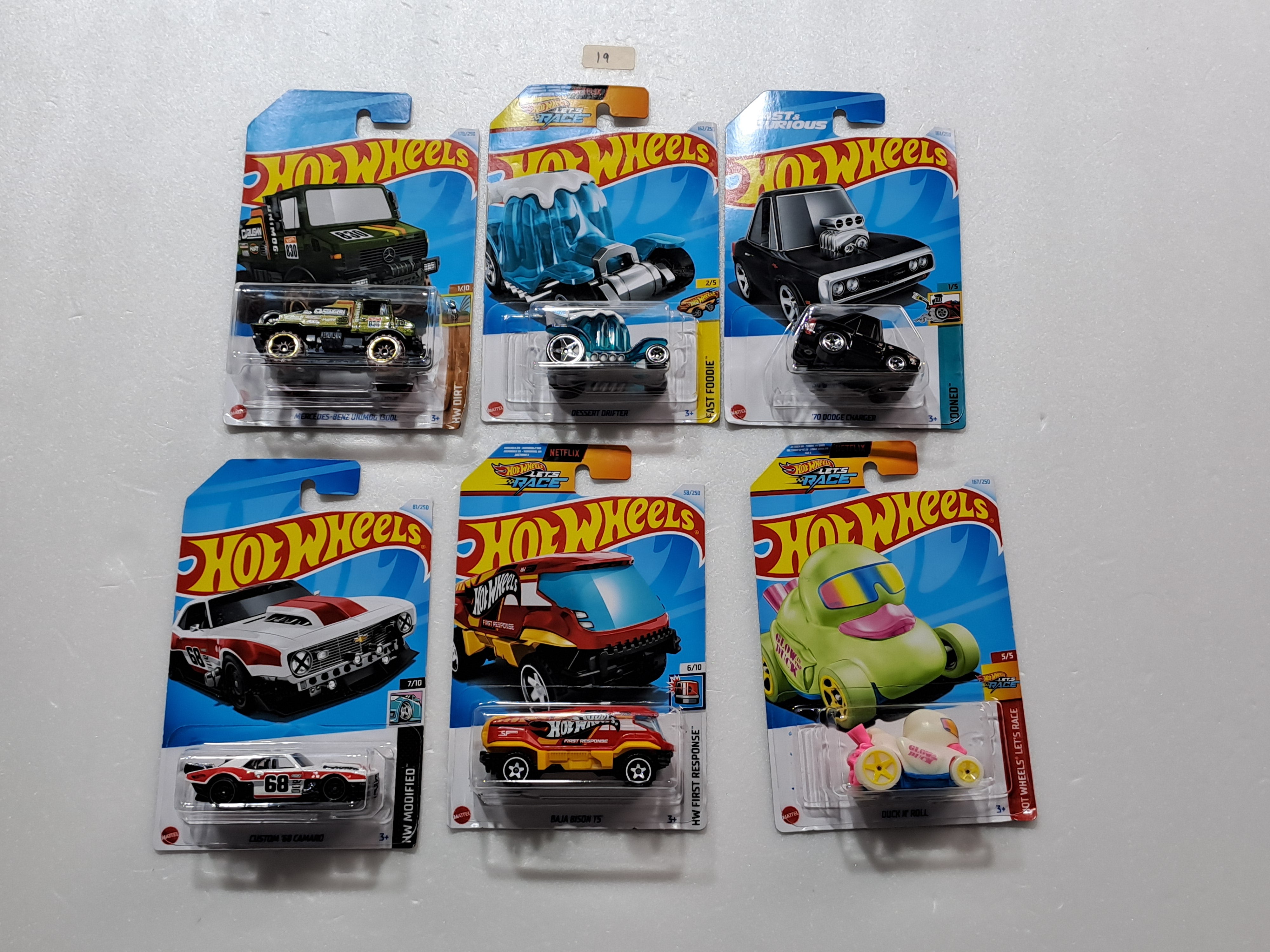 HOT WHEELS - CASE M- BASIC CAR ASSORTED (PACK OF 6 )-DIECAST