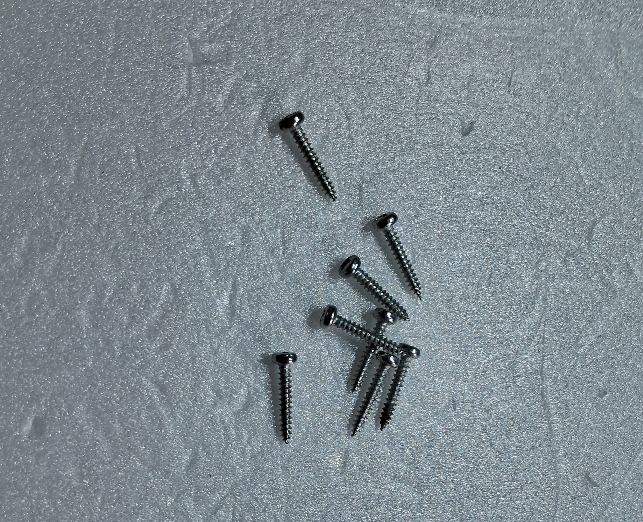 Head Self Tapping Screws 2X15MM PACK OF 8