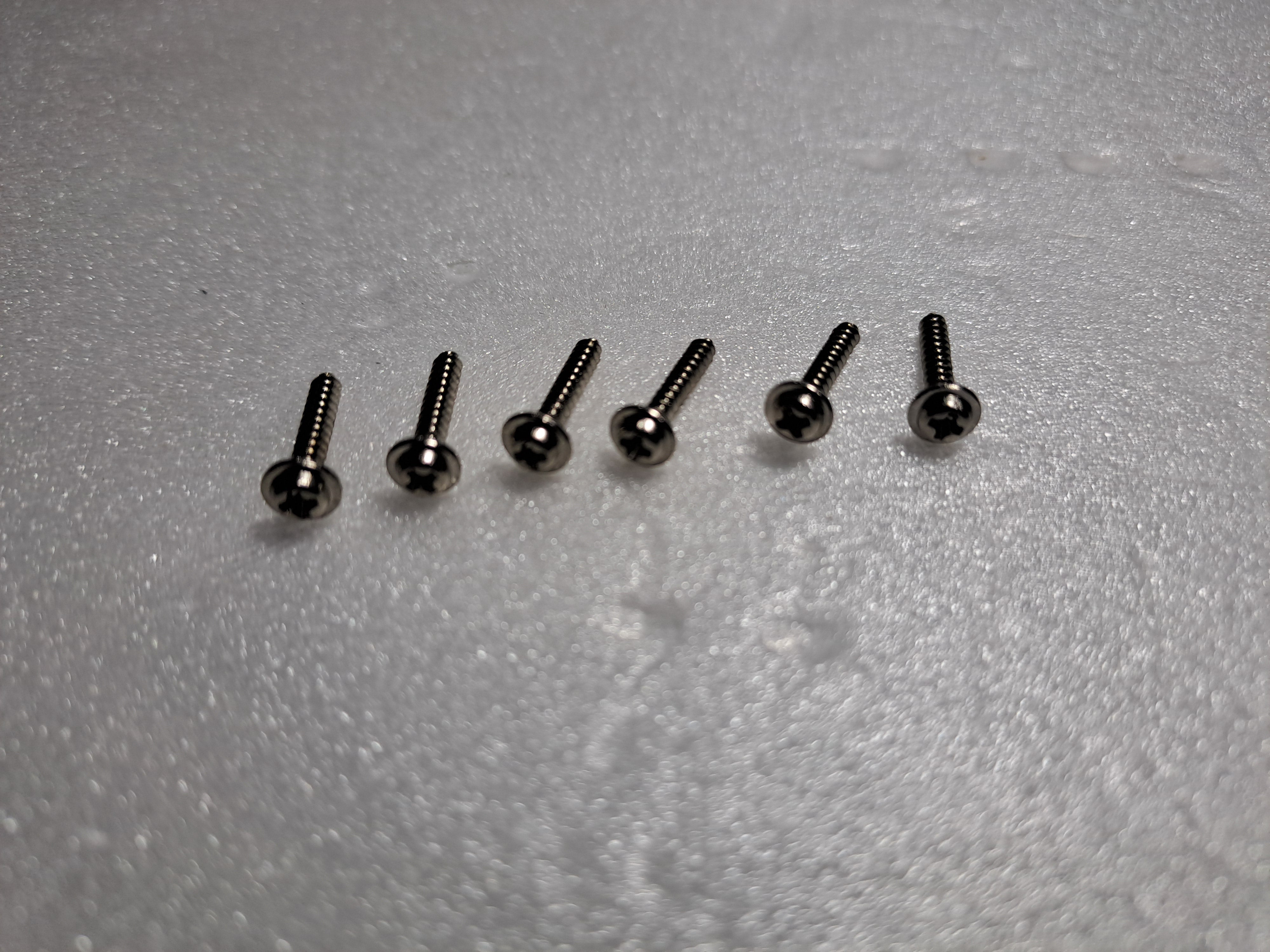 SELF TAPPING SCREWS 2MMX10MM(PACK OF 6) PRE OWNED QUALITY