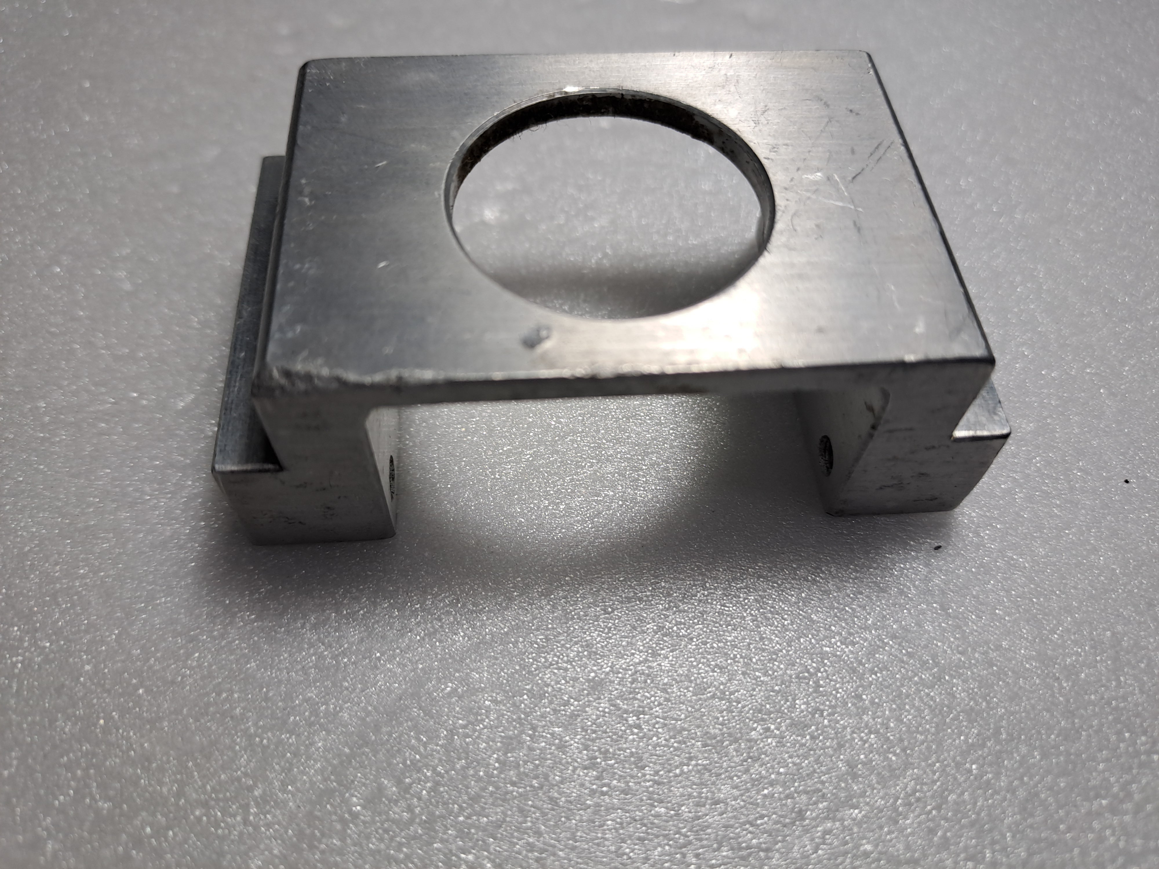 HIROBO SCEADU EVOLUTION ENGINE MOUNT FOR 50 SIZE ENGINE PART NO. 0412-124 PRE OWNED QUALITY