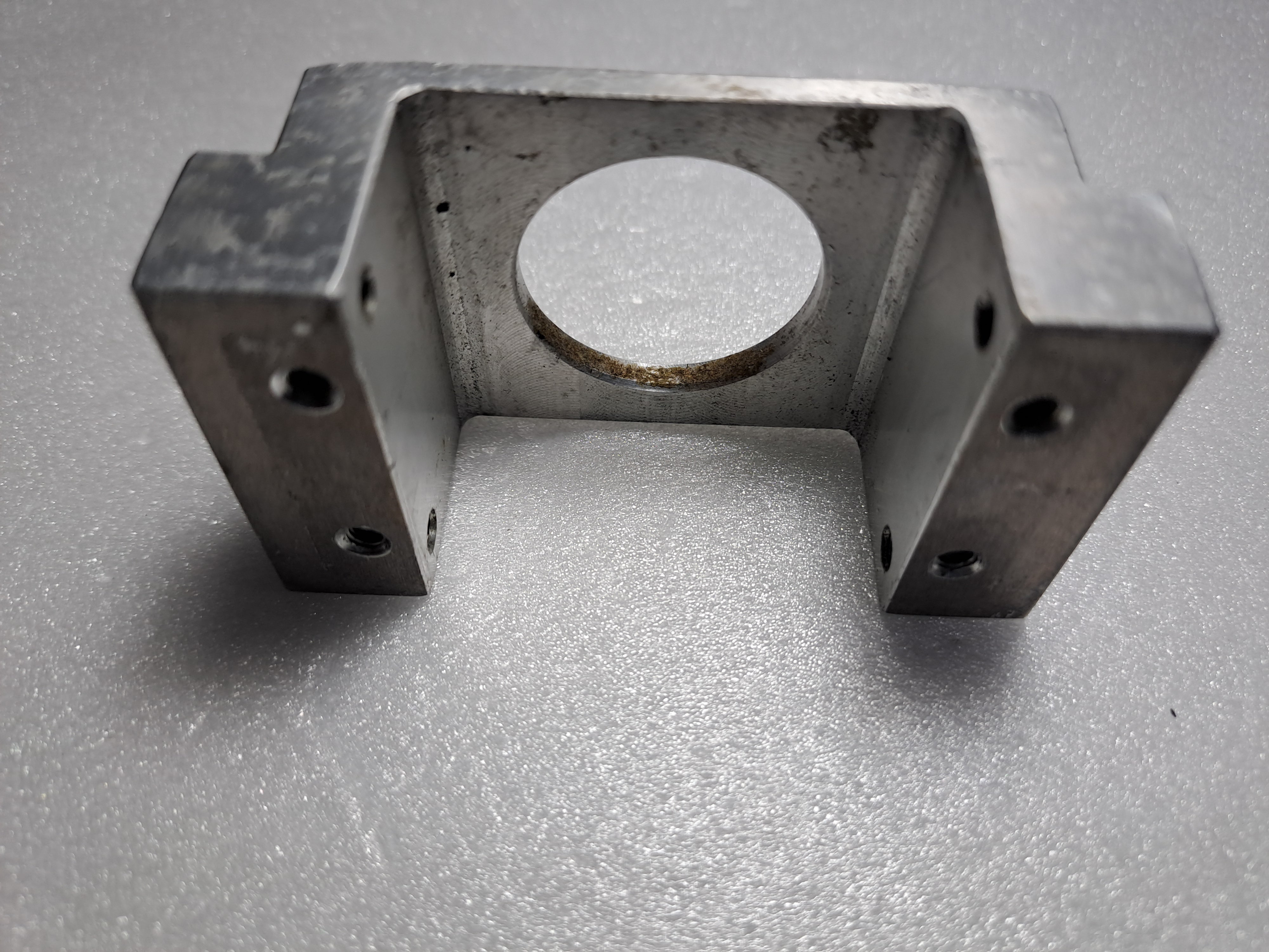 HIROBO SCEADU EVOLUTION ENGINE MOUNT FOR 50 SIZE ENGINE PART NO. 0412-124 PRE OWNED QUALITY