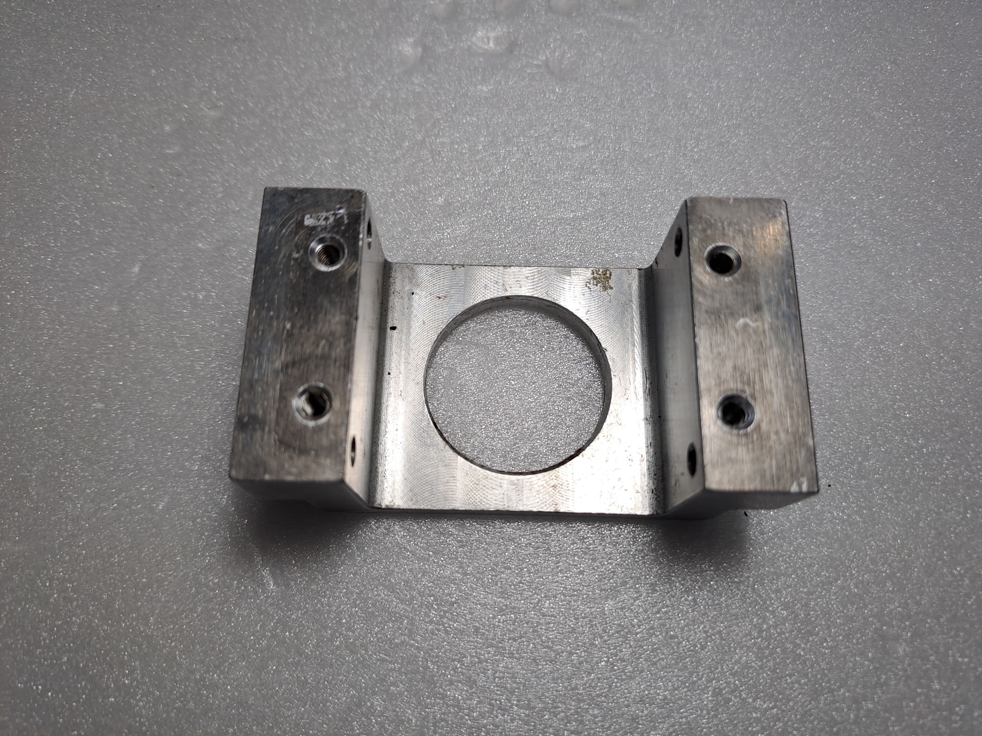 HIROBO SCEADU EVOLUTION ENGINE MOUNT FOR 50 SIZE ENGINE PART NO. 0412-124 PRE OWNED QUALITY