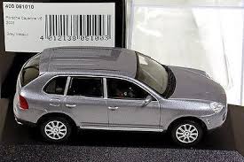 MINICHAMPS PORSCHE CAYENNE V6 CAR GREY 1/43 DIE CAST MODEL