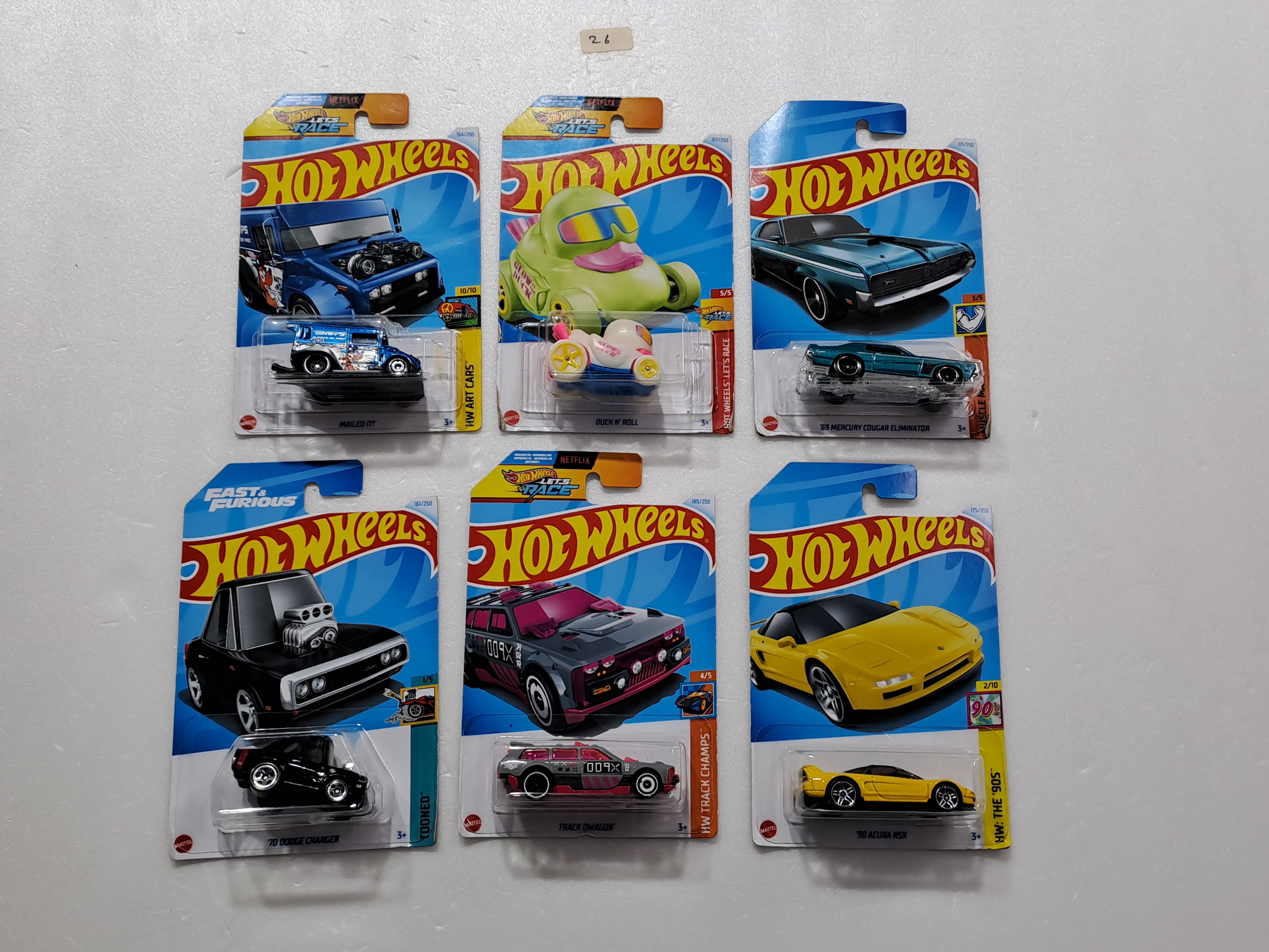 HOT WHEELS - CASE M- BASIC CAR ASSORTED (PACK OF 6 )-DIECAST