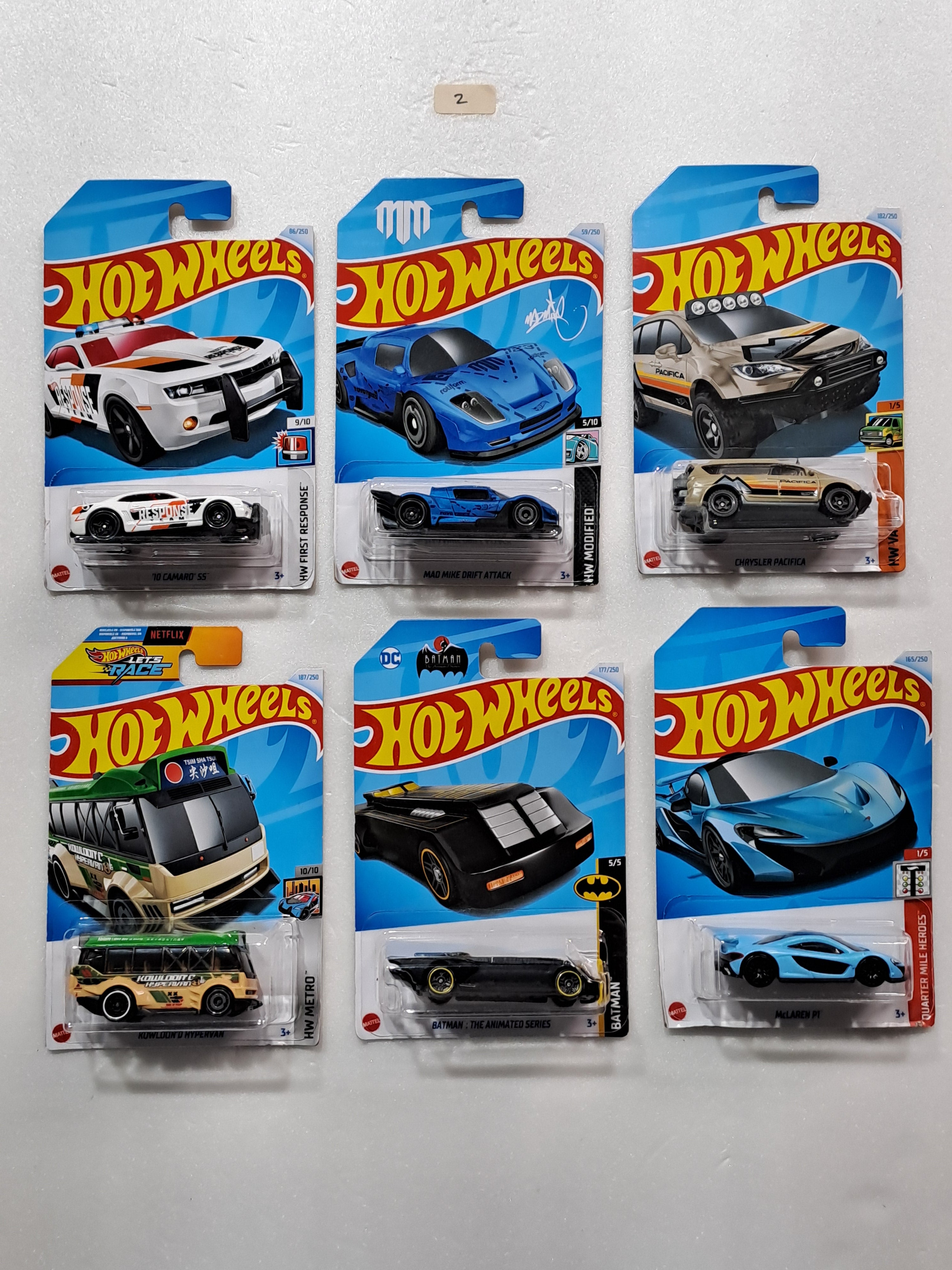 HOT WHEELS - CASE M- BASIC CAR ASSORTED (PACK OF 6 )-DIECAST