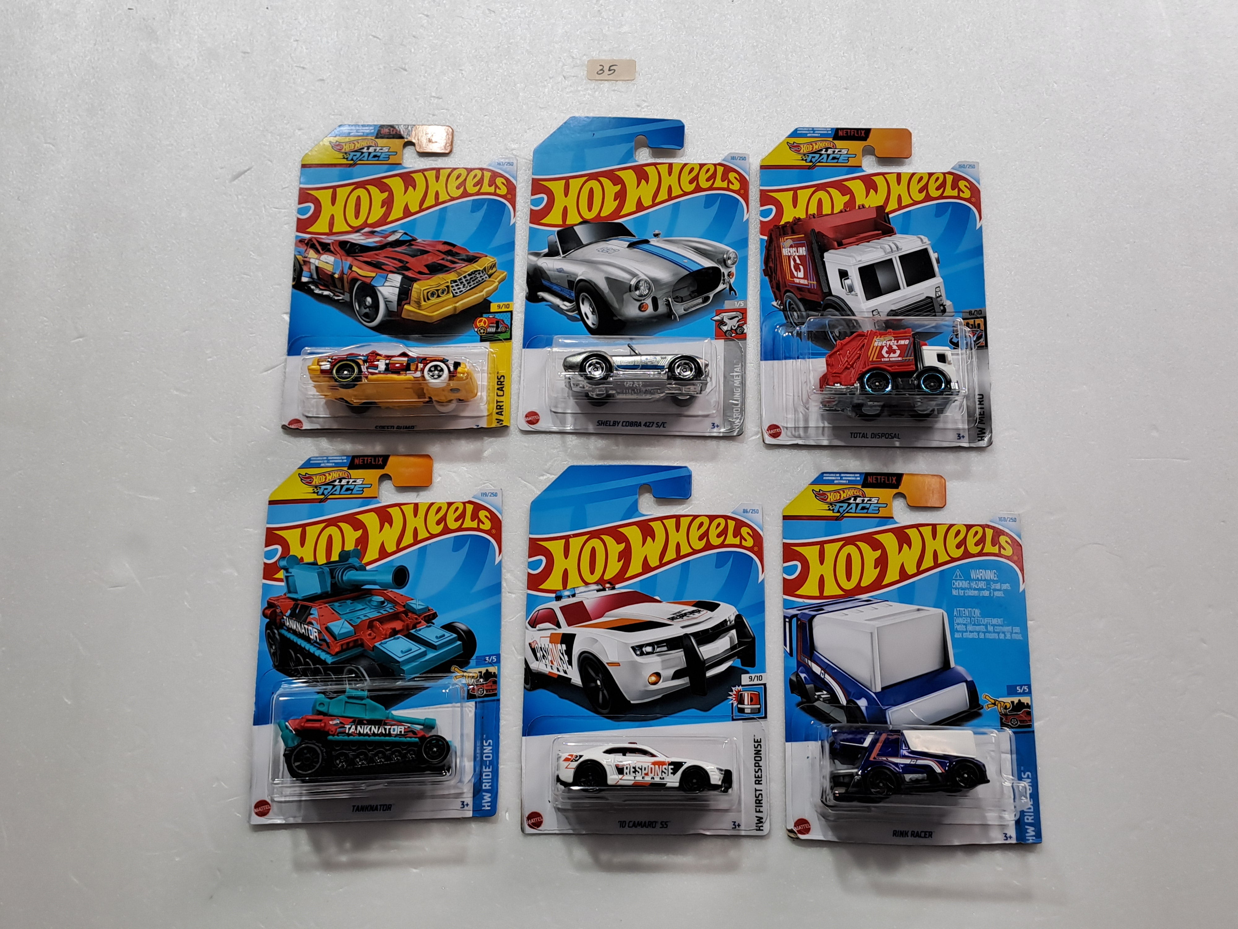 HOT WHEELS - CASE M- BASIC CAR ASSORTED (PACK OF 6 )-DIECAST