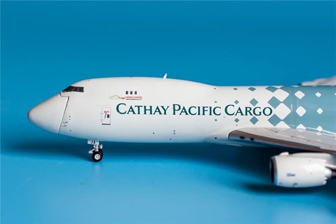 Airplane Diecast Cathay BOEING 747-8F 1/400