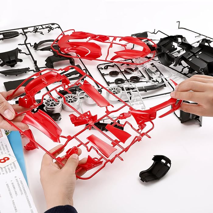 RASTAR 96900 1/18 FERRARI RC CAR BUILDING KITS - OFFICIALLY LICENSED FERRARI FXXK EVO REMOTE CONTROL MODEL CAR FOR PLAY AND DISPLAY - IDEAL GIFT FOR KIDS