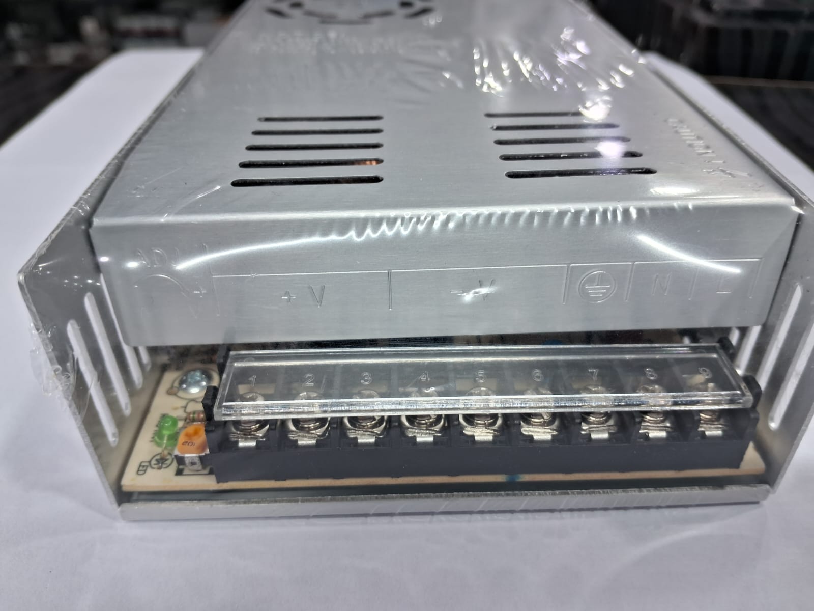 AC TO DC IP-20 POWER SUPPLY AC 100-240V DC 24V 15A 360W