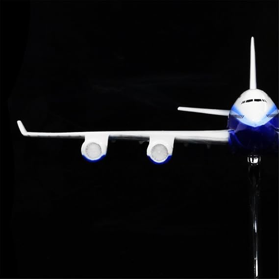 Airplane Diecast Boeing 747-8F 1/500