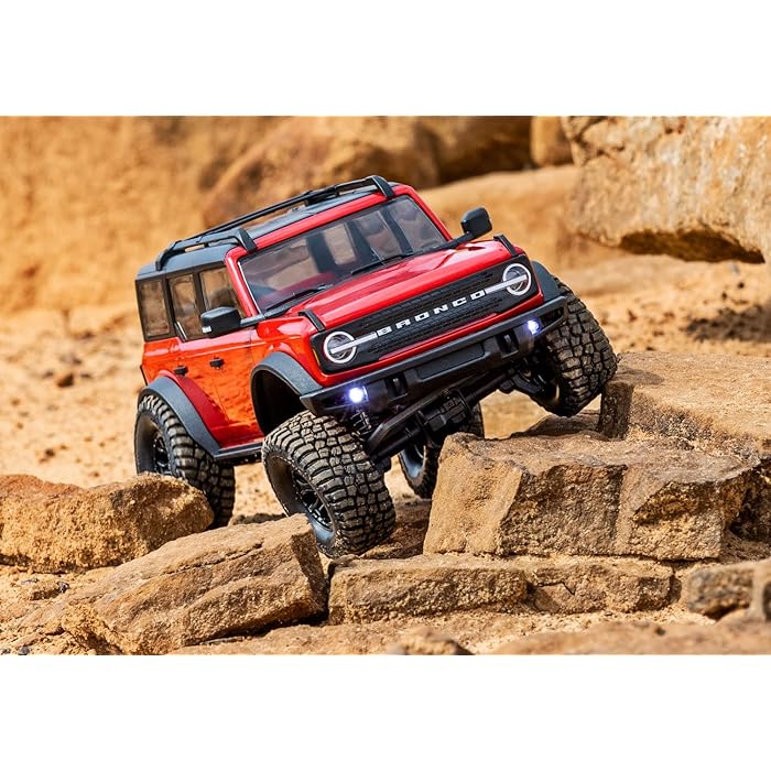 TRAXXAS BRONCO TRX4M 1/18 SCALE 4WD ROCK CRAWLER WITH FORD BRONCO BODY 97074-1