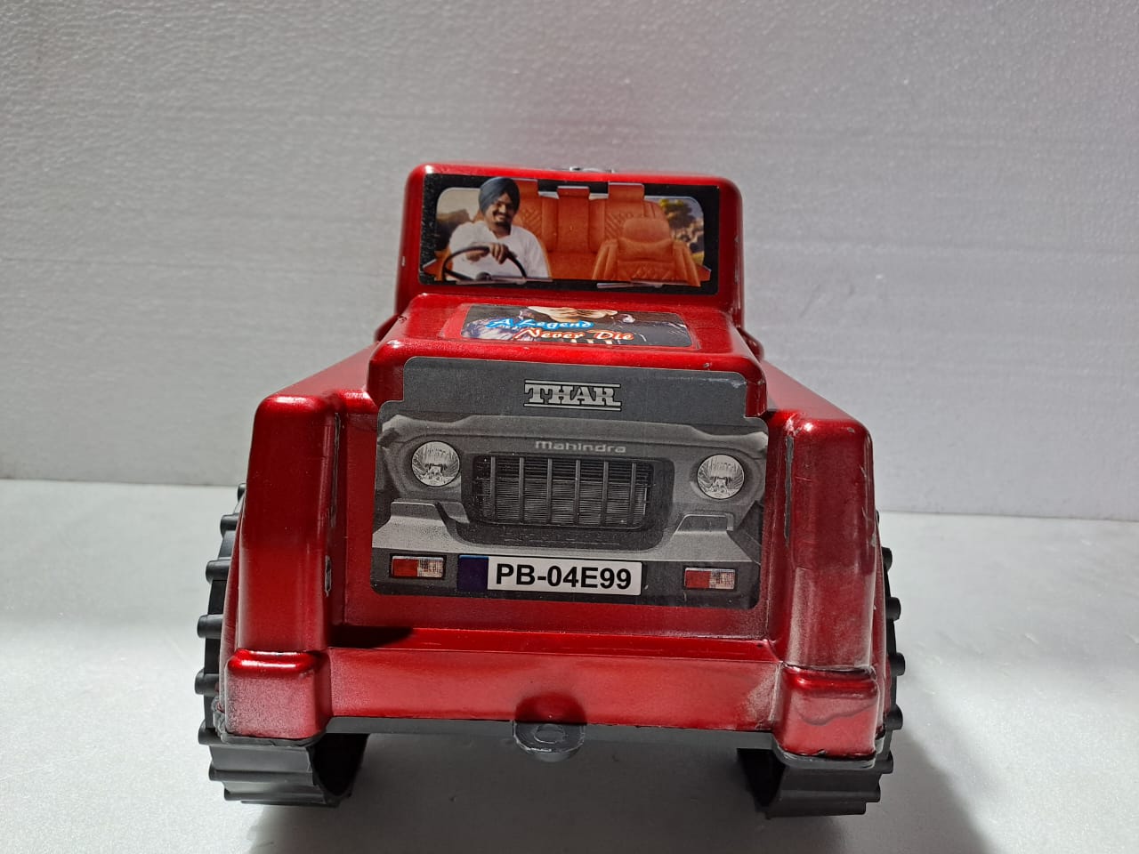 THAR 1:14 STATIC MODEL MOVING WHEELS FIBER GLASS BODY (RED / BLACK)