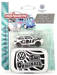 MAJORETTE  VOLKSWAGEN GOLF CAR 1 : 64 DIECAST MODEL