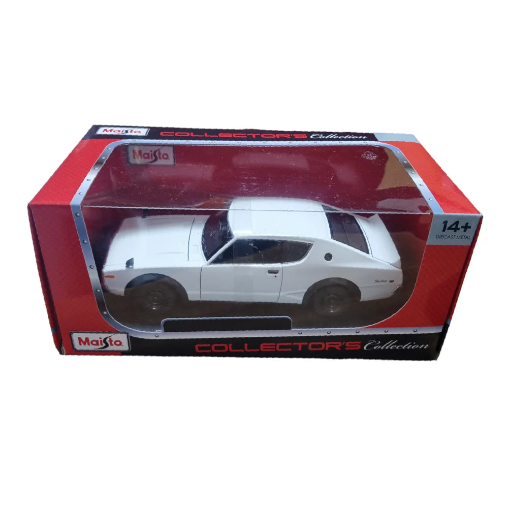 MAISTO 1973 NISSAN SKYLINE 2000 GT-R (KPGCIIO) WHITE  1/24  DIECAST CAR MODEL